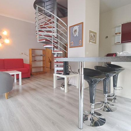 Duplex Quartier Cathedrale Parking Prive Lägenhet Tours Exteriör bild