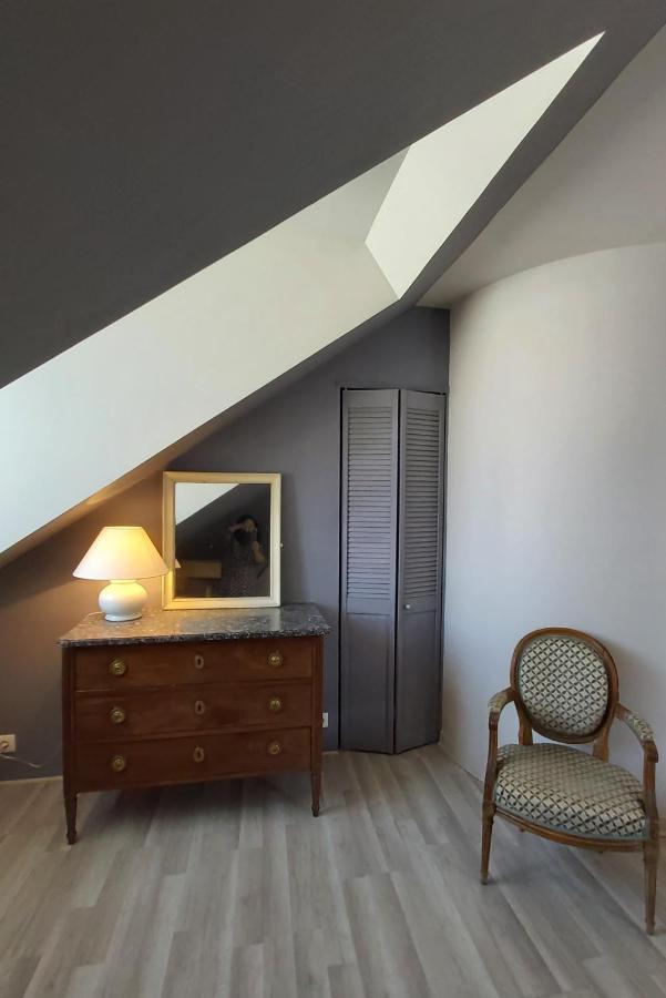 Duplex Quartier Cathedrale Parking Prive Lägenhet Tours Exteriör bild